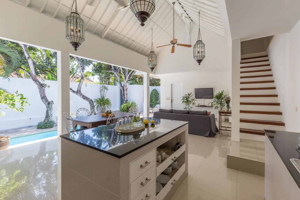 Modern 3Br Pool Villa Verone In Seminyak, Bali Canggu Extérieur photo